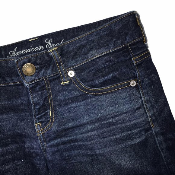 American Eagle Distressed Frayed Stretch Shorts 4 - Picture 3 of 8